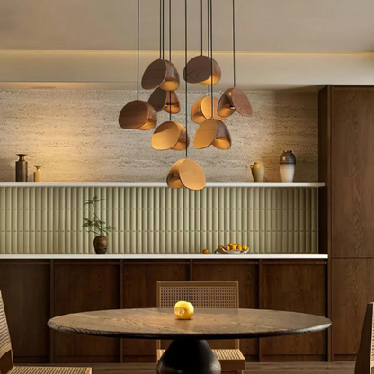 Pendelleuchte Holz warmes Licht für elegantes Wohndesign im Wohnzimmer