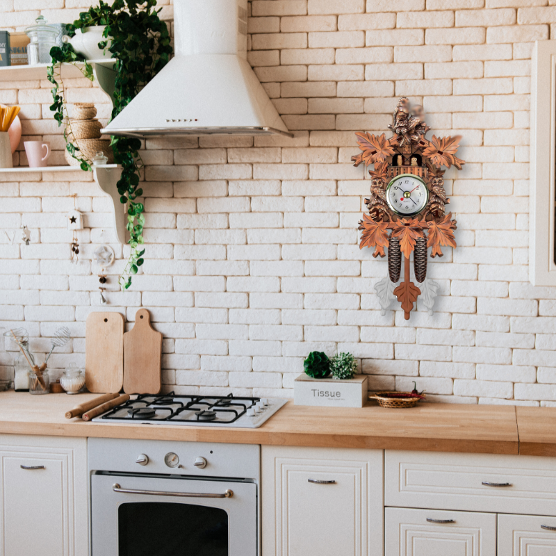 Wanduhr aus Holz im Vintage Wald-Stil für Zuhause und Büro