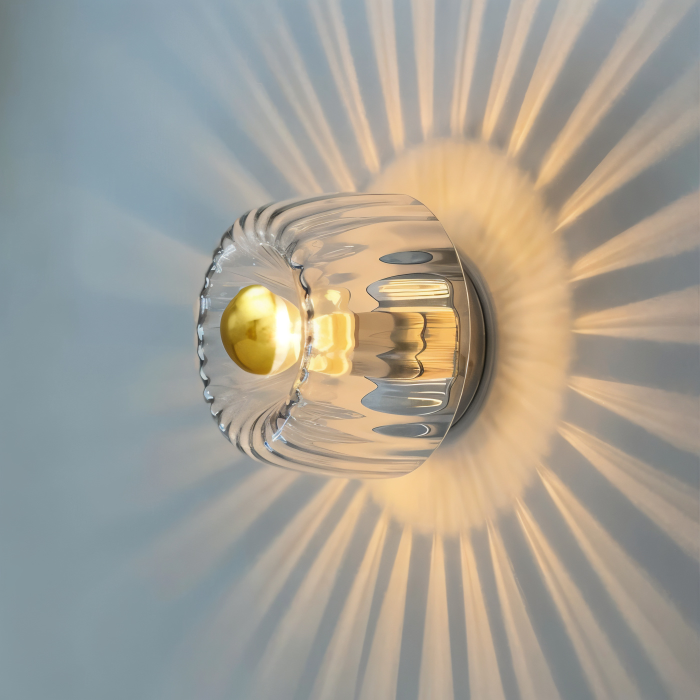 Glas Wandlampe Sonnenstrahlen Design für stilvolle Beleuchtung Zuhause